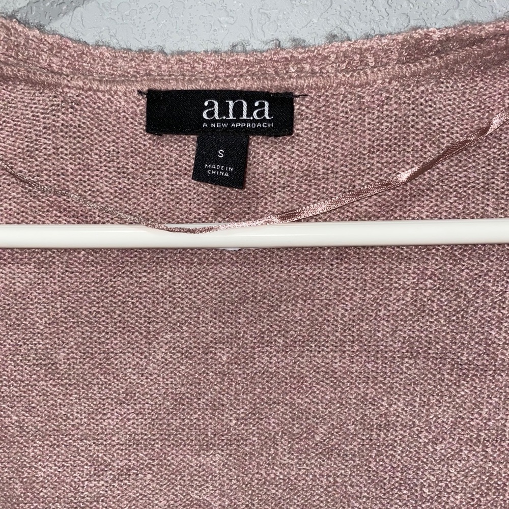 Cardigan - Picture 3 of 4